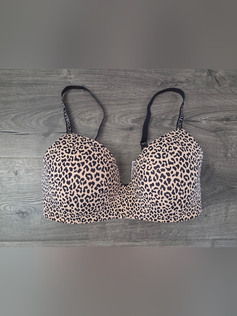 Victoria's Secret Leopard Print T-Shirt Bra - Nude/Black